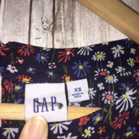 NWT Gap Floral Blouse - Picture 6 of 6